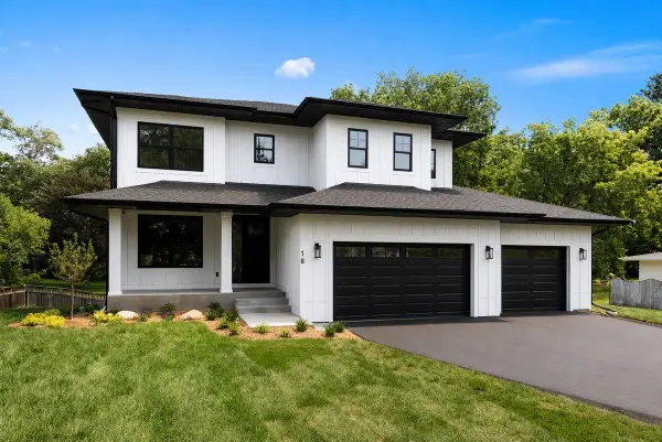 18 Balsam Lane N, Plymouth, MN 55441