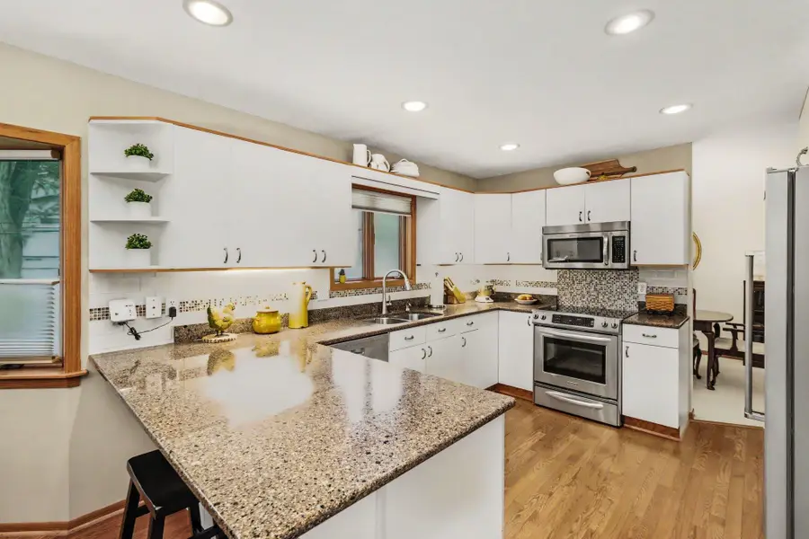 1400 4th Street S, South Saint Paul, MN 55075 - #2