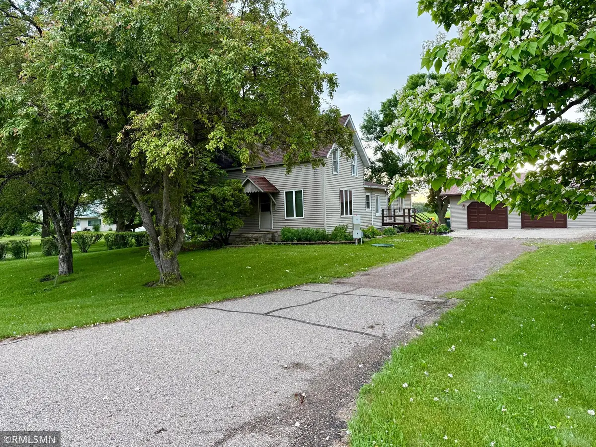 19601 County Road 5 Sw, Roseland, MN 56216 - #1