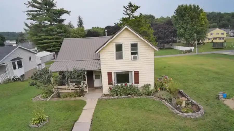 1543 Wabasha Avenue, Saint Charles, MN 55972 - #2