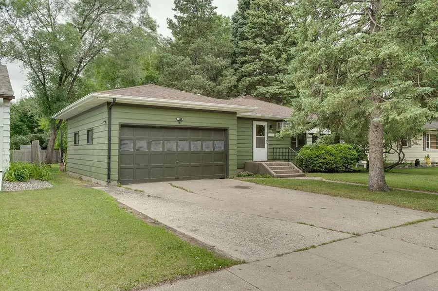 419 16th Street S, Moorhead, MN 56560 - #3