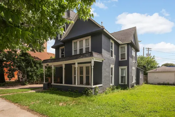 922 NE 18 1/2 Avenue Ne, Minneapolis, MN 55418