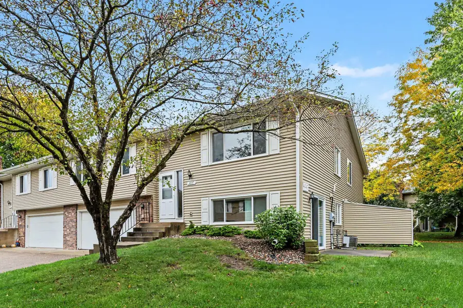 4647 Penkwe Way, Eagan, MN 55122 - #3
