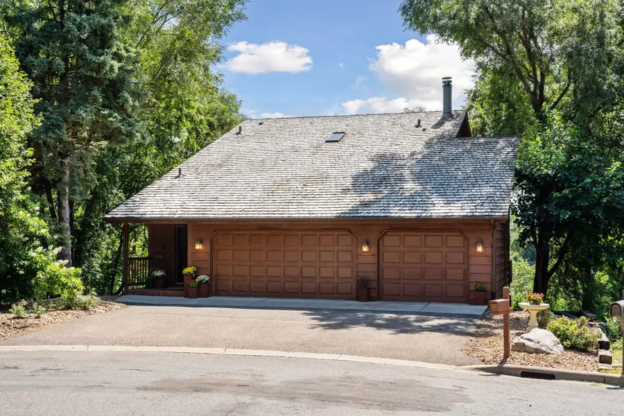 5202 Pierce Street Ne, Fridley, MN 55421 - #3