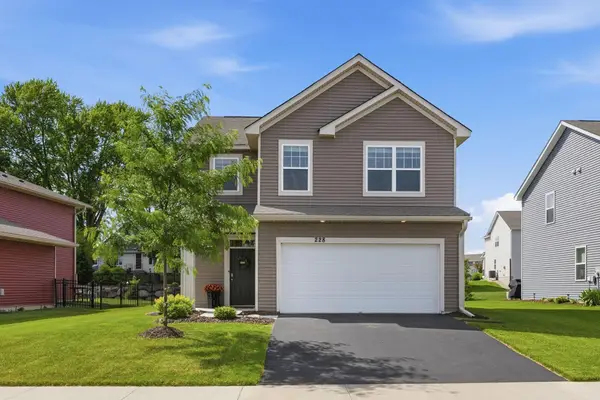 228 Snowdrop Trail, Waconia, MN 55387