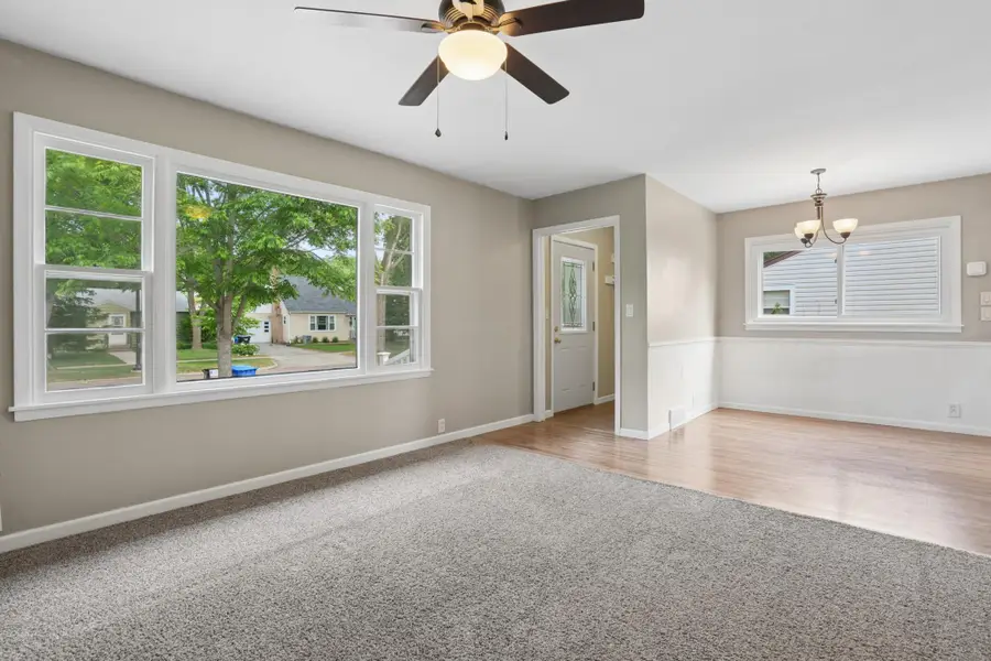 418 20th Avenue N, Fargo, ND 58102 - #3