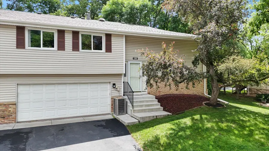 1262 Timbershore Lane, Eagan, MN 55123 - #2
