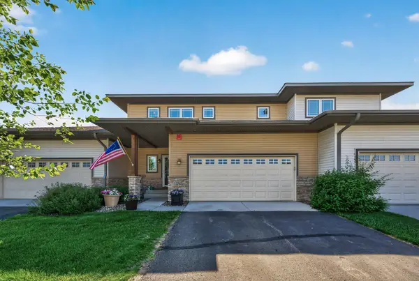 1245 Vernon Drive, Carver, MN 55315