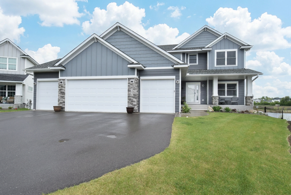 4930 130th Court Ne, Blaine, MN 55449