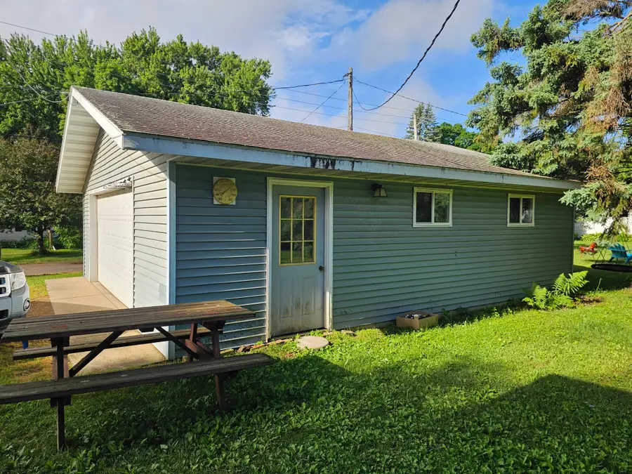 406 4th Street Sw, Crosby, MN 56441 - #3