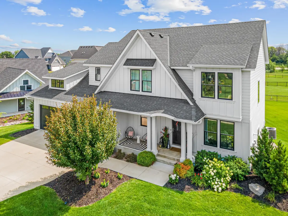 18447 75th Place N, Maple Grove, MN 55311 - #1