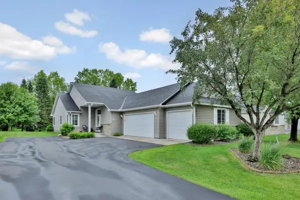 1851 Pioneer Lane, Hugo, MN 55038