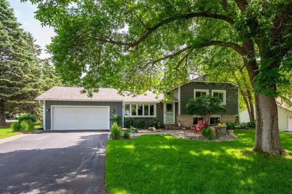 7896 Berkshire Lane N, Maple Grove, MN 55311