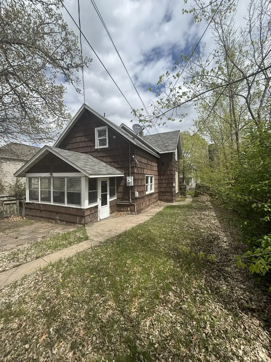 981 Burr Street, Saint Paul, MN 55130 - #3