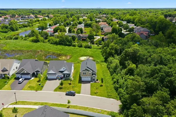 840 111th Lane Ne, Blaine, MN 55434