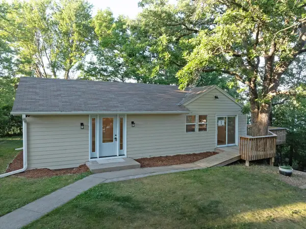 17422 Judicial Road, Lakeville, MN 55044