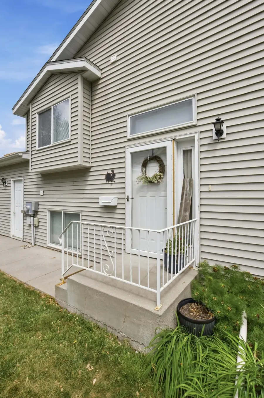 611 36th Avenue S, Moorhead, MN 56560 - #3