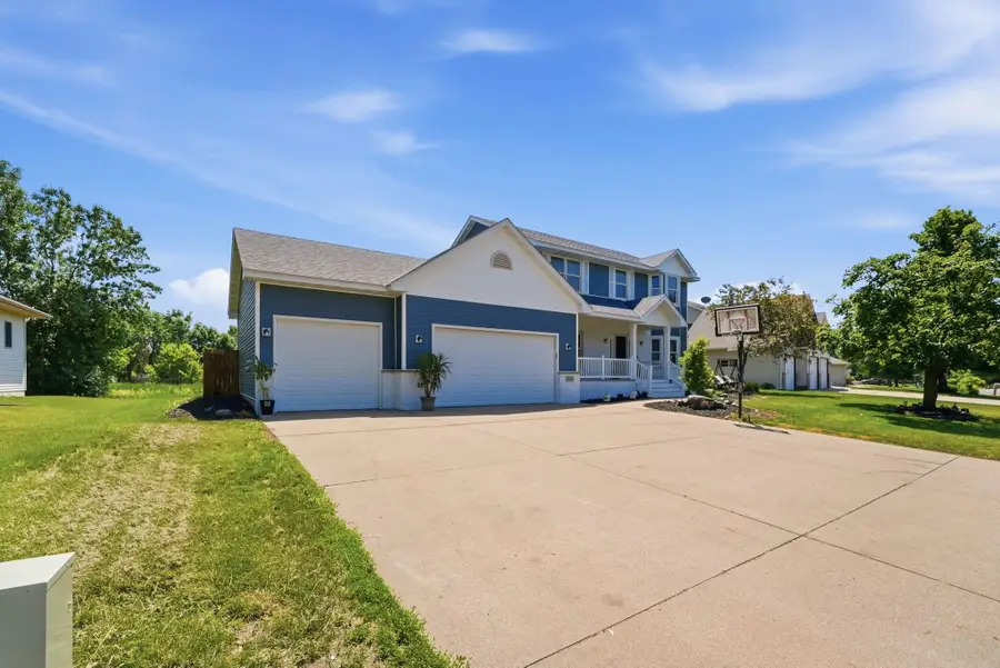 1004 Canterbury Avenue Ne, Buffalo, MN 55313 - #3