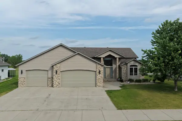 506 12th Street Ne, Dilworth, MN 56529