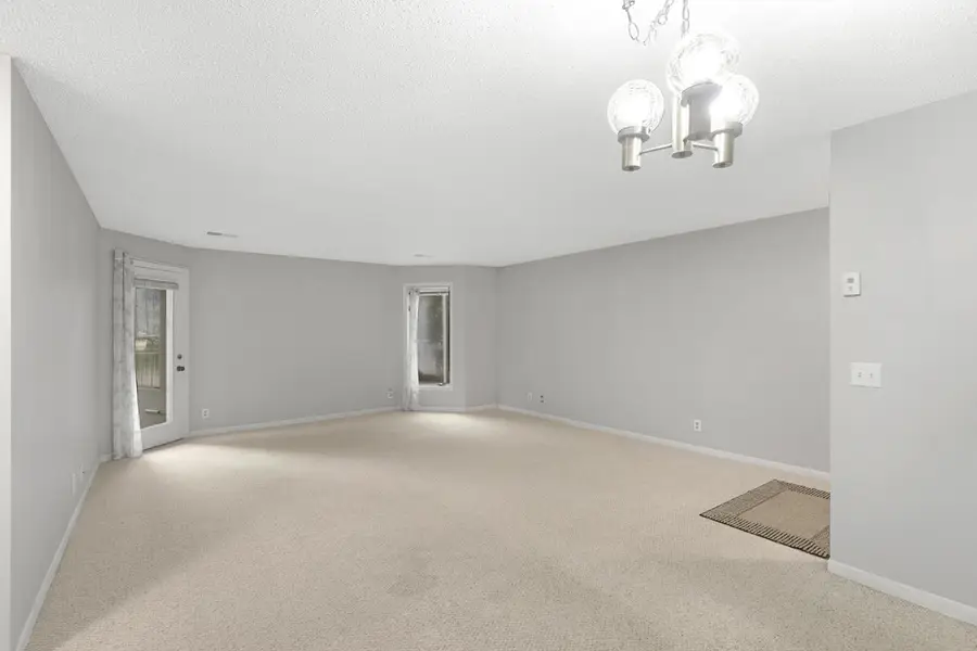 742 County Road F W #B, Shoreview, MN 55126 - #3