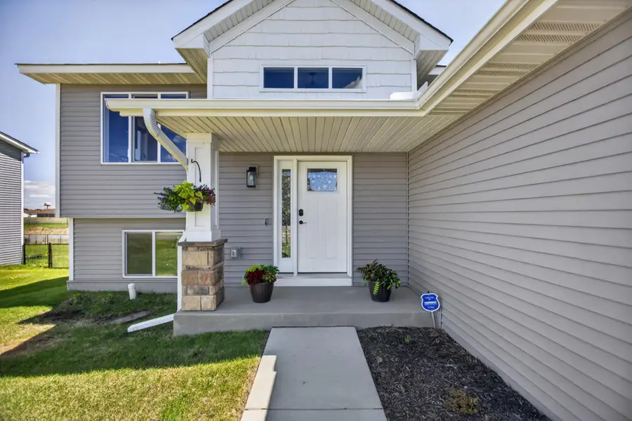 25695 Euclid Avenue, Wyoming, MN 55092 - #3