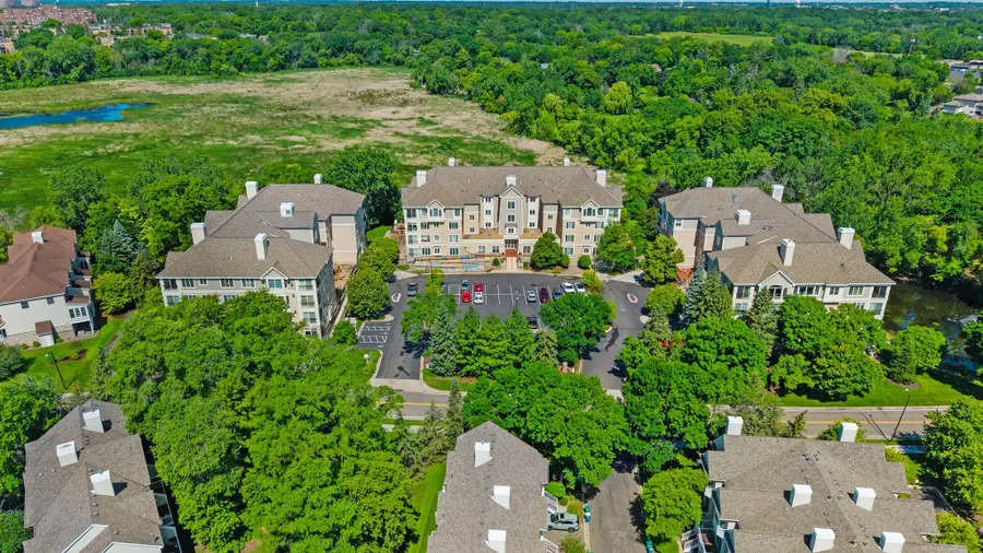 11460 Fairfield Road W #103, Minnetonka, MN 55305 - #2