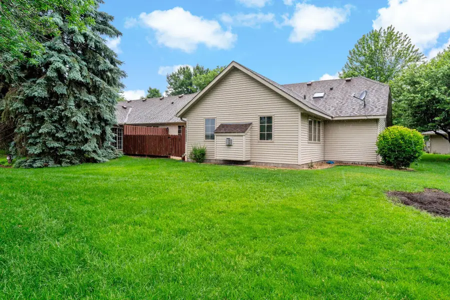 8541 Inverness Lane N, Brooklyn Park, MN 55443 - #3