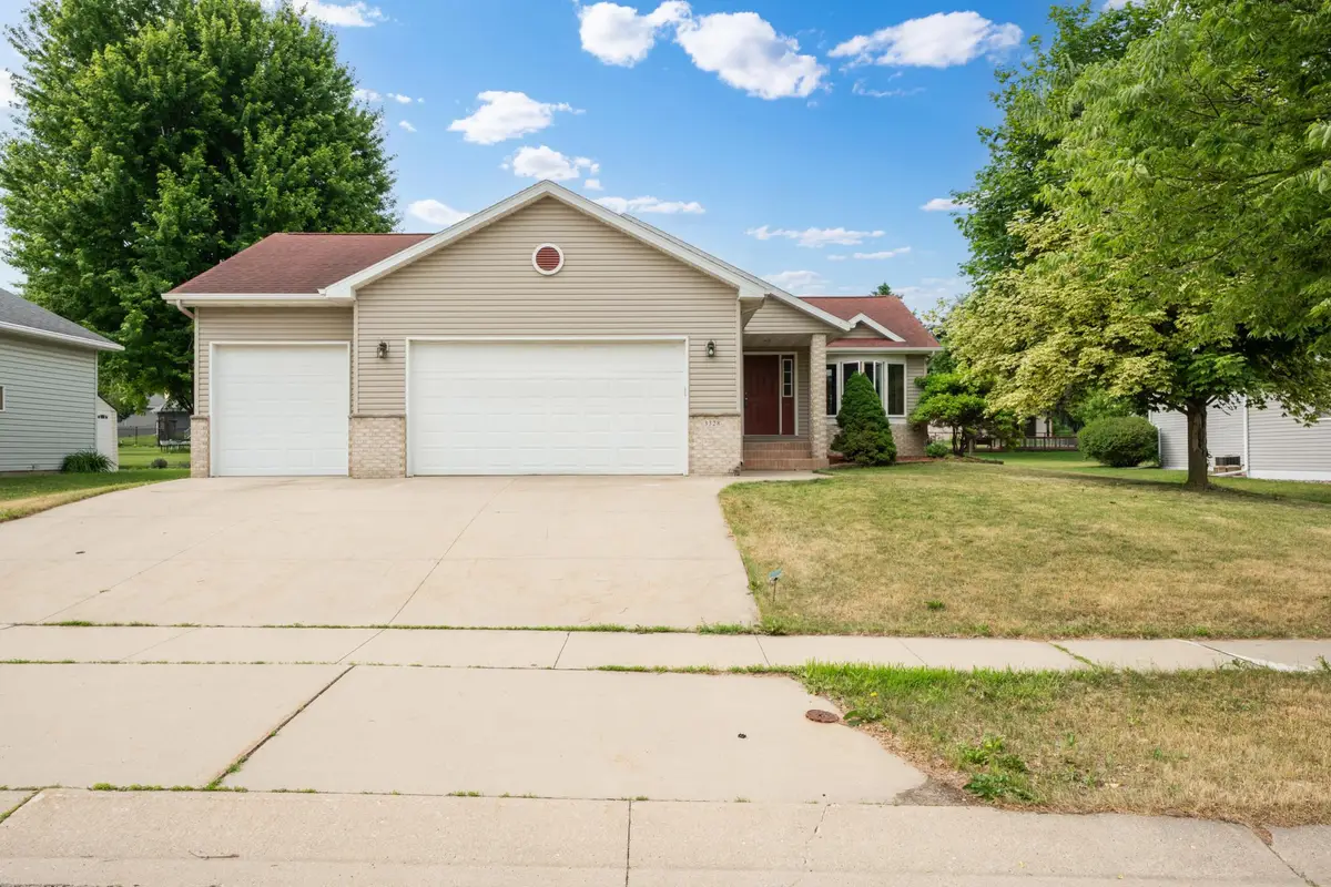 3328 Dorset Lane Nw, Rochester, MN 55901 - #1