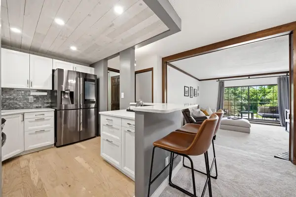 6710 Vernon Avenue S #314, Edina, MN 55436