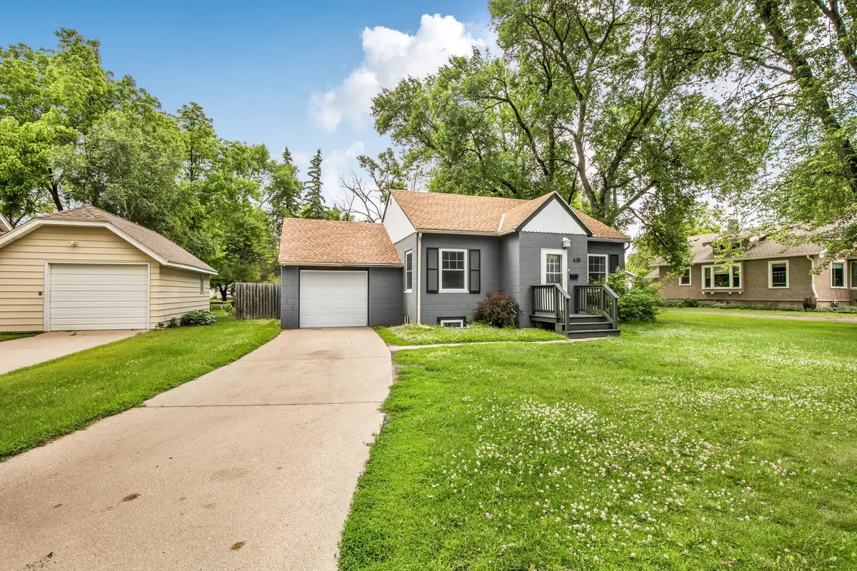635 E 2nd Street, Litchfield, MN 55355 - #1