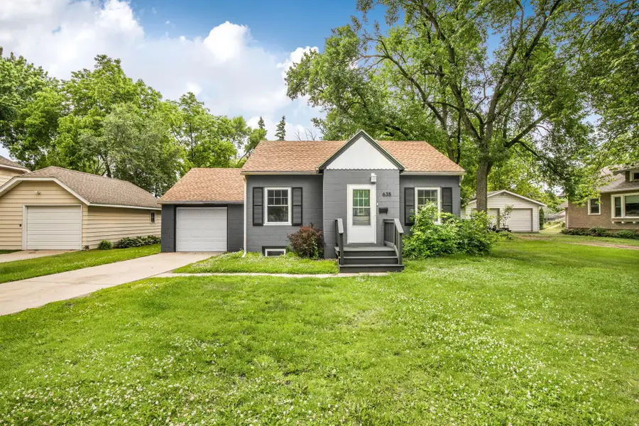 635 E 2nd Street, Litchfield, MN 55355 - #2