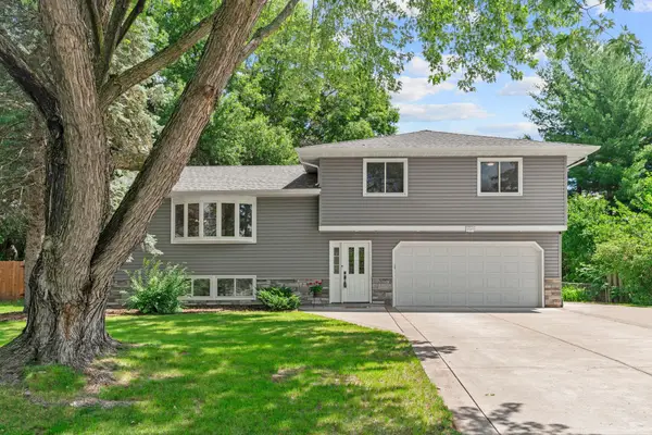 9585 Able Street Ne, Blaine, MN 55434
