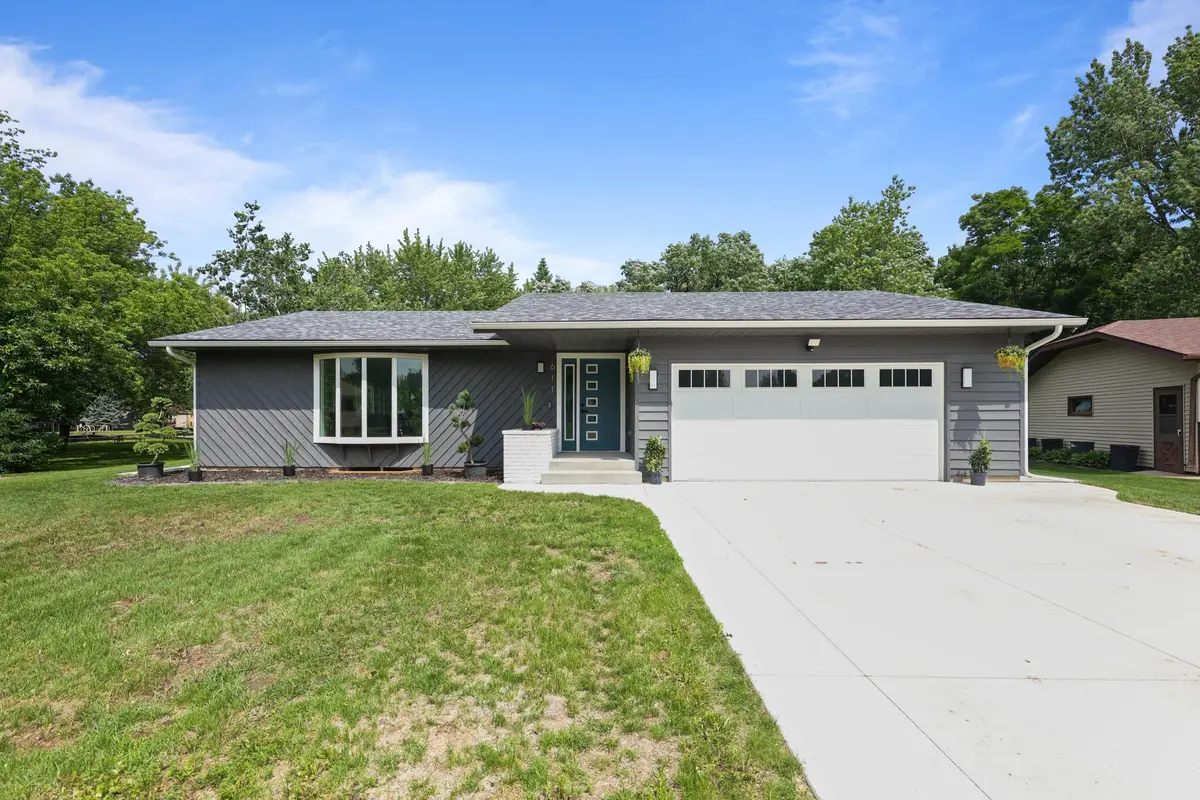 611 8th Avenue N, Sauk Rapids, MN 56379 - #1