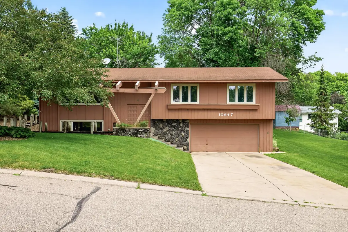 10647 Utica Road, Bloomington, MN 55437 - #1