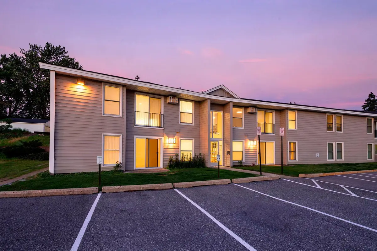 920 6th Street S #5, Hopkins, MN 55343 - #1