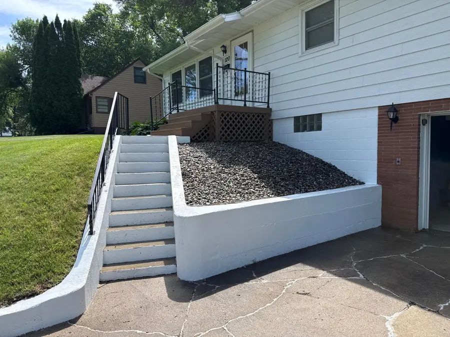 120 E Douglas Avenue, Fergus Falls, MN 56537 - #3
