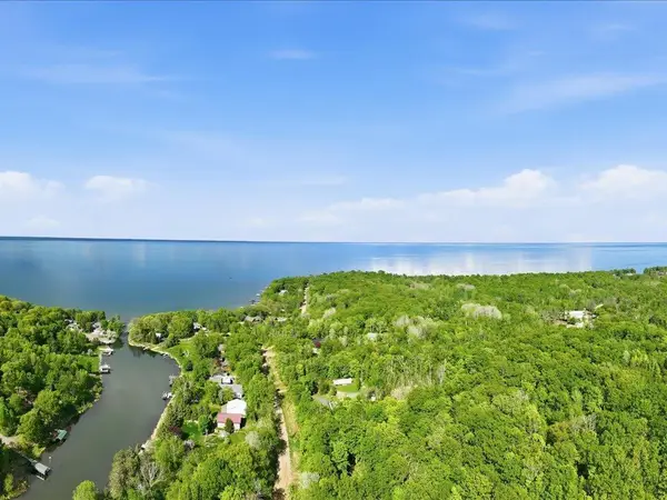 TBD Holiday Harbor Drive, Garrison, MN 56450