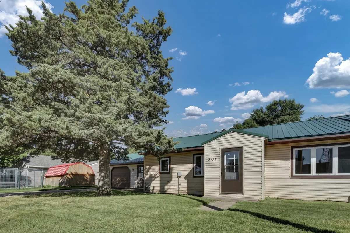 302 Squire Avenue, Raymond, MN 56282 - #1