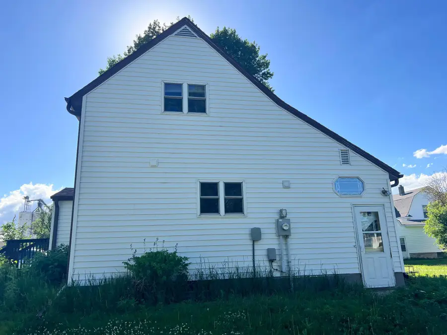 256 Locust Street, Dawson, MN 56232 - #3