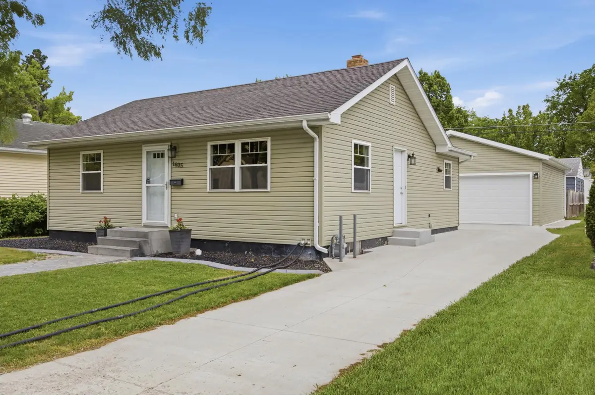 1605 5th Street S, Fargo, ND 58103 - #1