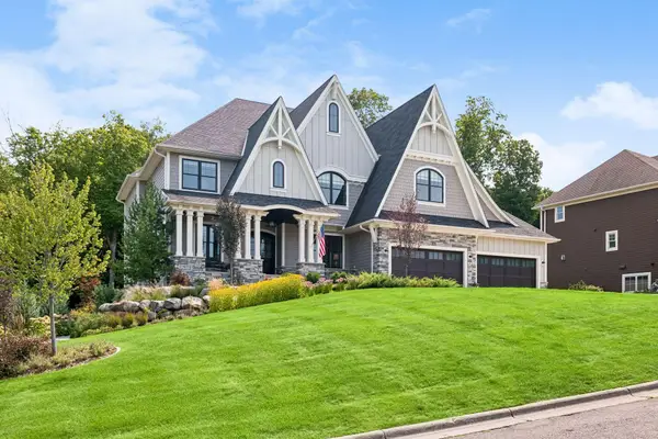 7400 Dogwood Road, Chanhassen, MN 55331