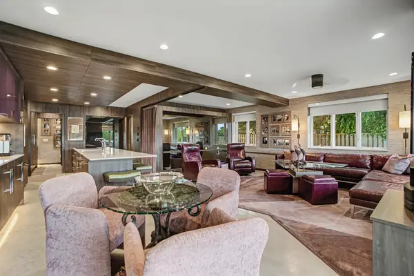 101 Wildwood Beach Road #2, Mahtomedi, MN 55115