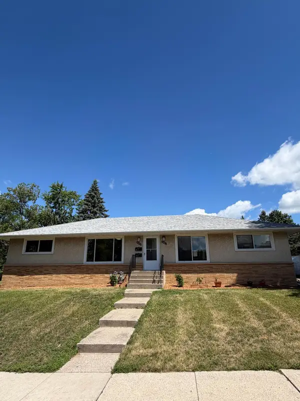2059 Burns Avenue, Saint Paul, MN 55119