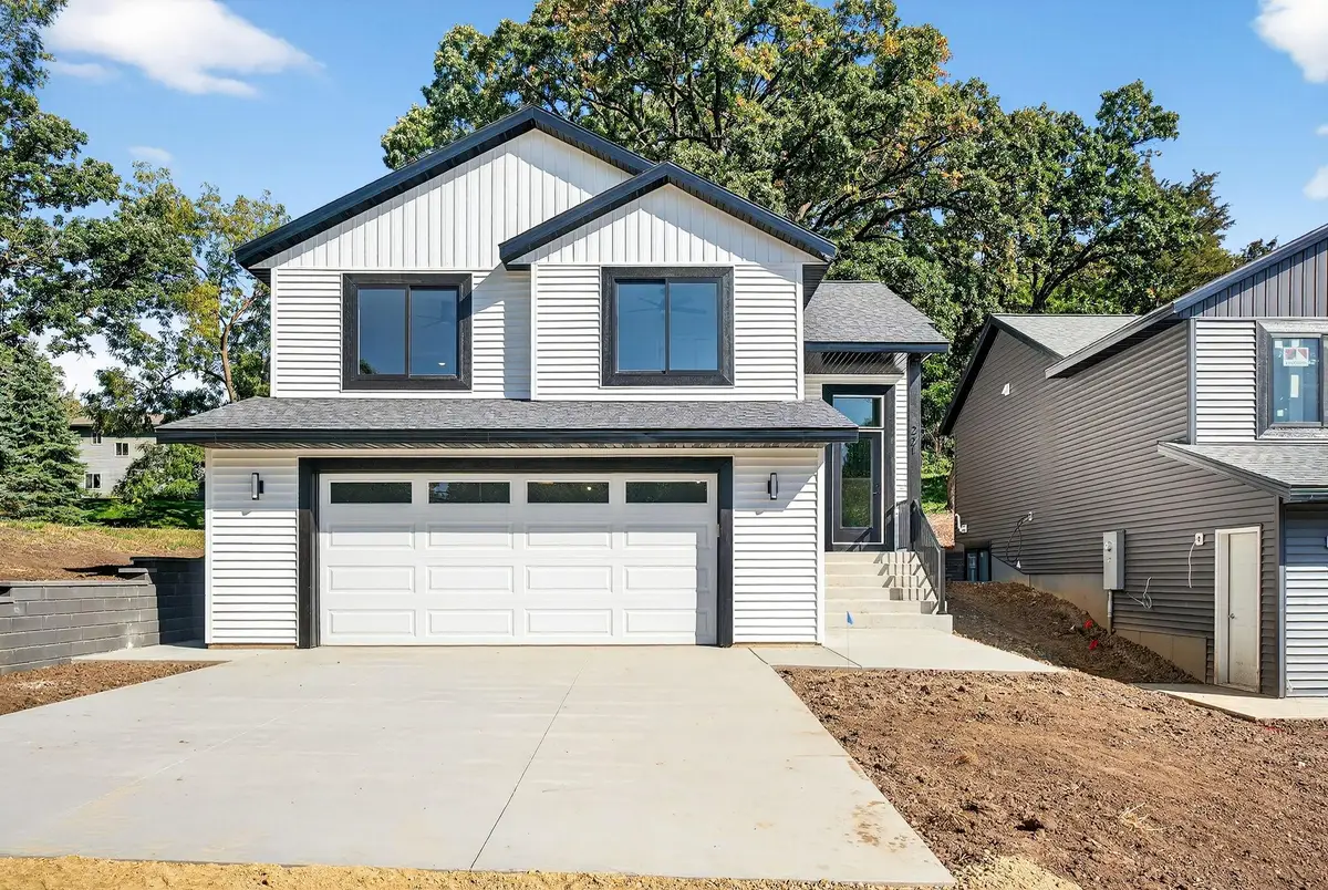 213 20th Street Sw, Rochester, MN 55902 - #1