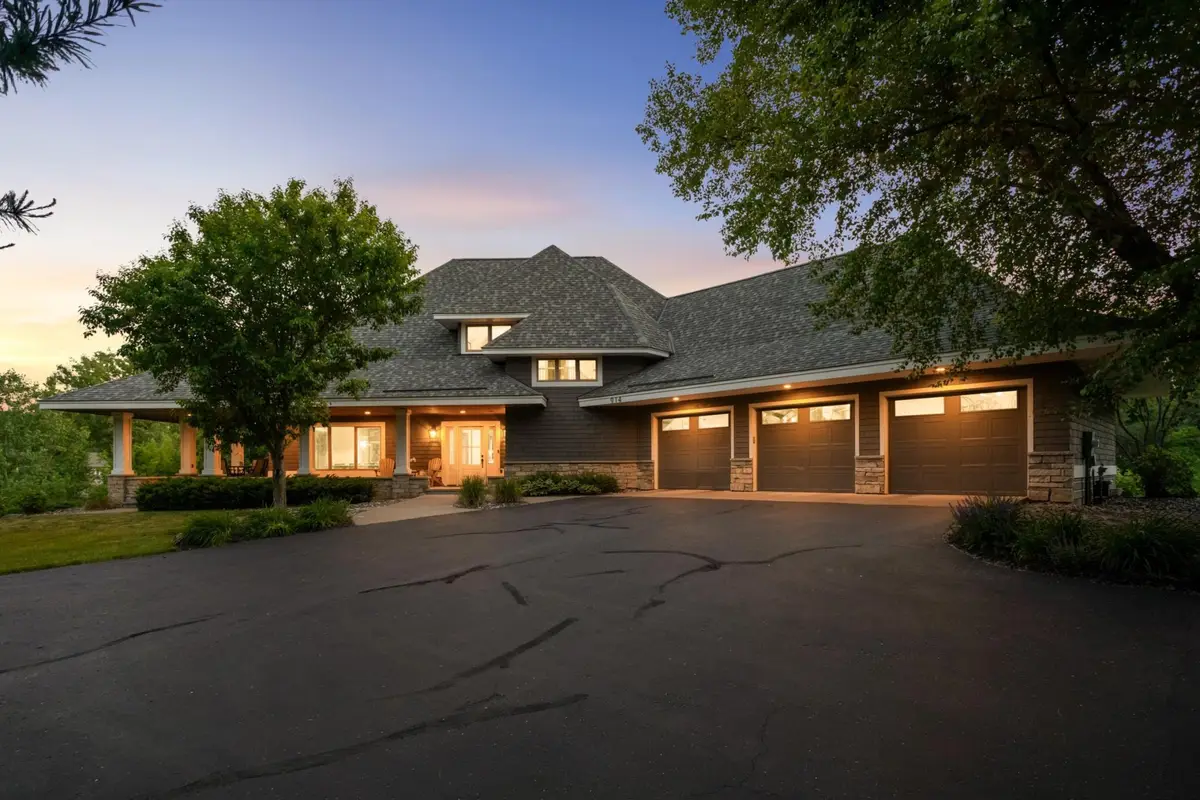 914 Jewel Avenue N, Lake Elmo, MN 55042 - #1