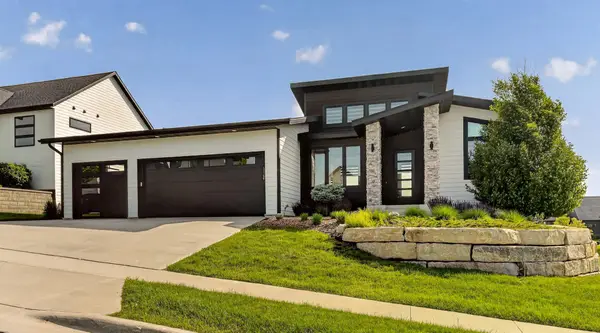 3169 Bella Terra Lane Ne, Rochester, MN 55906