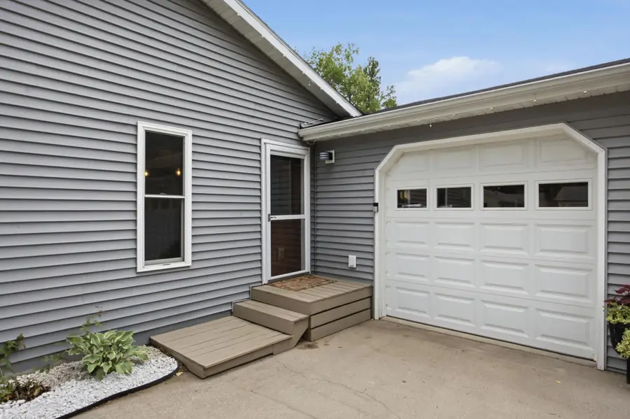 325 2nd Street S, Casselton, ND 58012 - #3