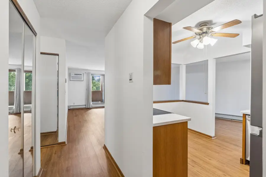 1034 Cleveland Avenue S #105, Saint Paul, MN 55116 - #2
