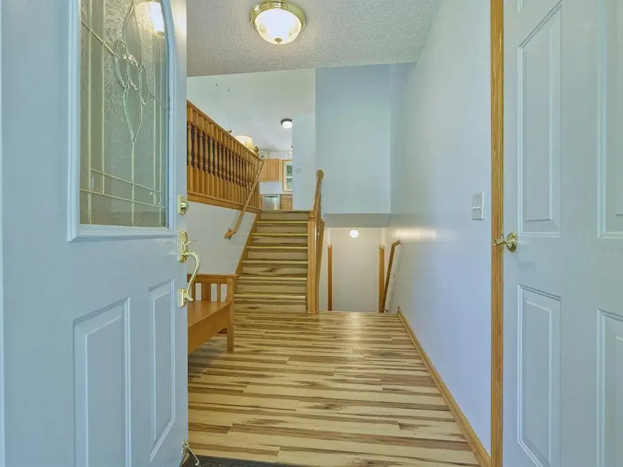 561 Kingsley Street S, Winsted, MN 55395 - #3