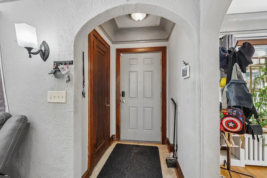 2923 Upton Avenue N, Minneapolis, MN 55411 - #3